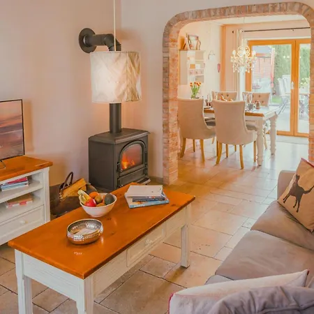 Kamin-haus-nr-3-mit-sauna-in-burg Ferienhaus